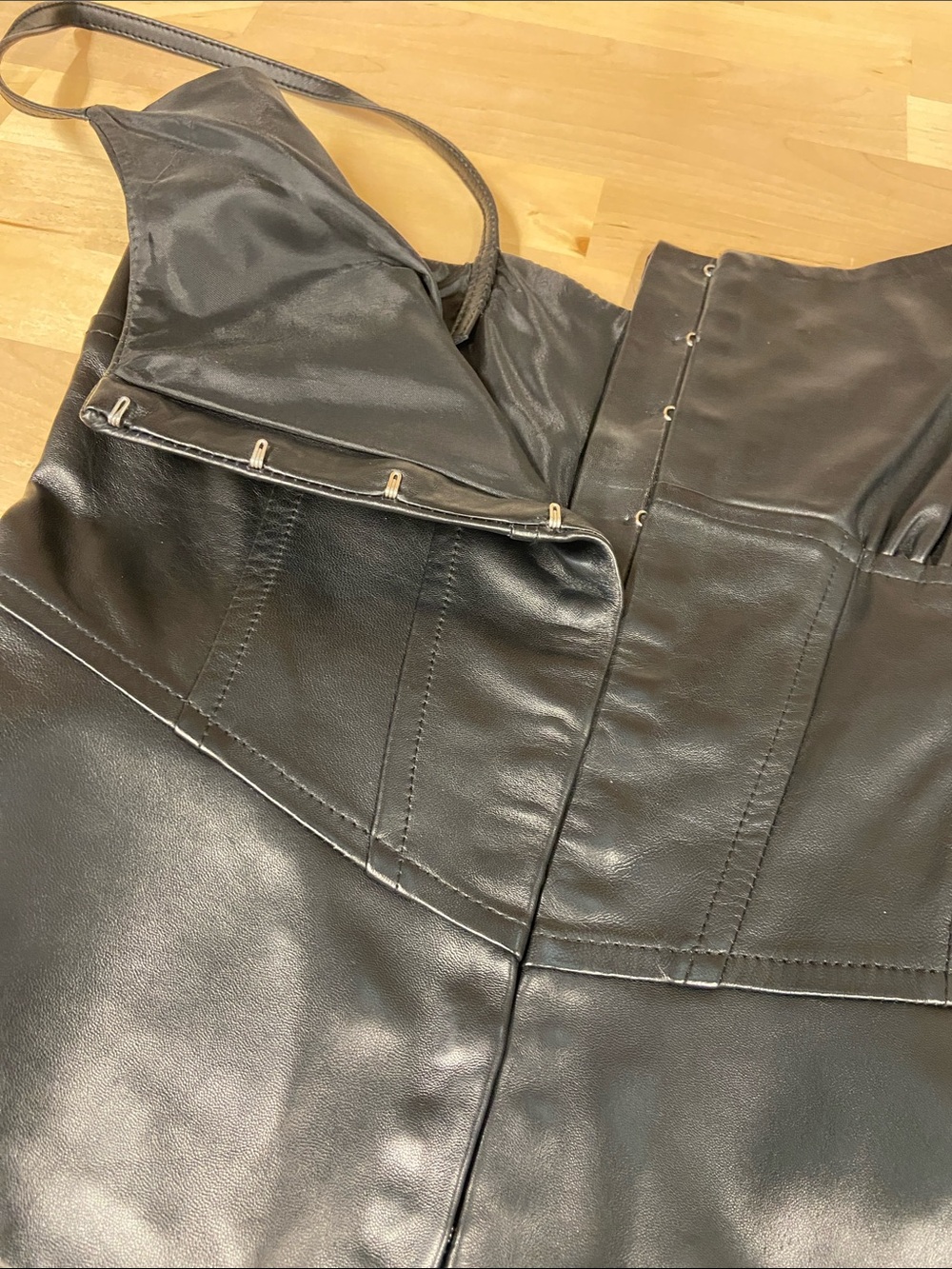 Cache Black Leather Corset Style Top Size 6 HH - Picture 3 of 4